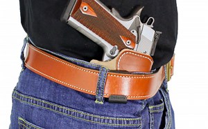 DeSantis Sof-Tuck Holster Review [2025 Updated] | [September Updated]