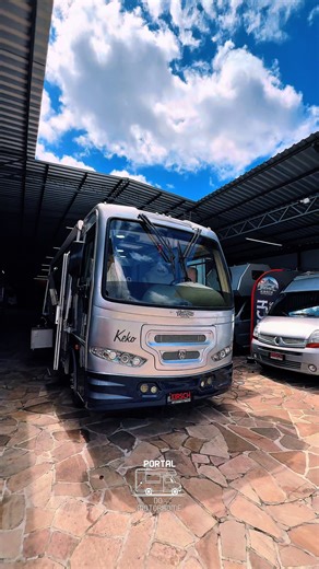 Tour pelo Luxuoso Motorhome Vettura Dream House 2014