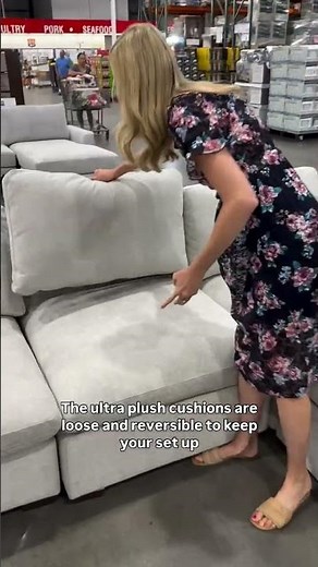 The viral Thomasville Lowell 6-piece modular sectional is BACK at Costco and Costco.com! 🙌 This