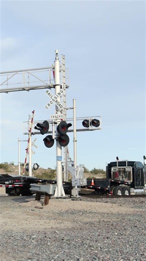 TRUCK SPOTTING #02857 / KENWORTH HINKLEY RD #automobile #kenworth #trucks