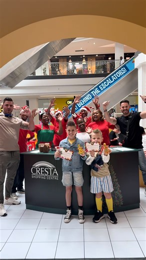 B R A D J A Y on Instagram: "Looking for fun, festive ways to keep the kids entertained these holidays? Cresta Shopping Centre has something special lined up 🎄 Santas Village, set up in the banking court, packed with free activities for all your kids. Kids can get creative with gingerbread decorating, make their own Christmas décor, and enjoy loads of festive arts and crafts. There are picture-perfect spots throughout the centre, plus the chance for children to meet Santa himself! Santas villag