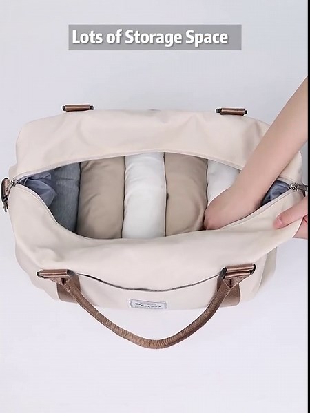 Weekender Bags for Women, Travel Duffel Bags with Shoe Compartment, Personal Item Travel Bag for Airlines, Carry on Overnight Tote Bag for women, Black