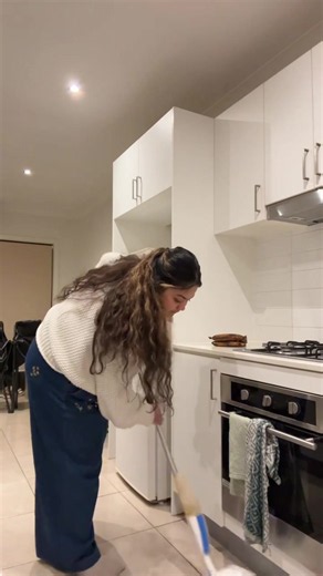 Favorite Things About Moving Out: Cleaning and More