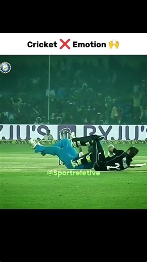 emotional moment in cricket #cricketlovers #ytshorts