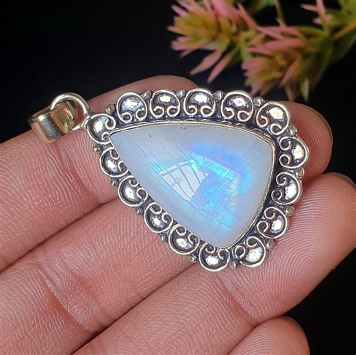 White Moonstone Pendant | 925 Sterling Silver Handmade Necklace | Vintage Jewelry - Etsy