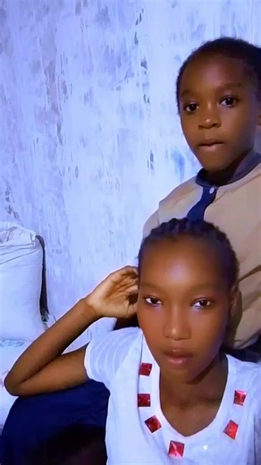 Vidéos de Wendy fayane officiel 🇸🇳🇨🇬 (@wendy2007199) avec Loketo - Gaz Mawete & Yhello Yizi