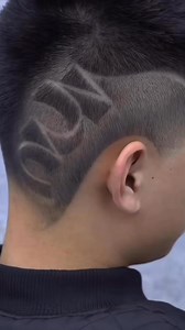 622K views · 14K reactions | Miren les dejo este tutorial que me encantó para hacer grecas en 3D 殺﫶 #barbers #lady #BG #grecas #barbershop #barberia  ✨❤️ | Brenda MakeUp | Facebook