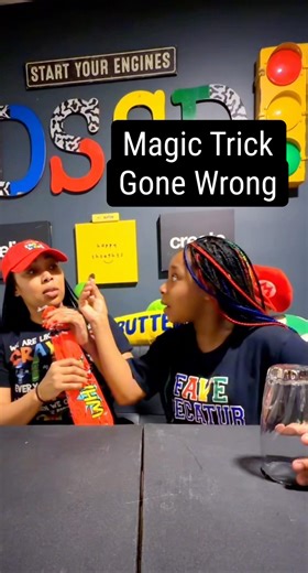 Magic trick gone wrong 😑 💙❤️💛💚 #dssd #funny #youtubeshorts #comedy #youtubecreator