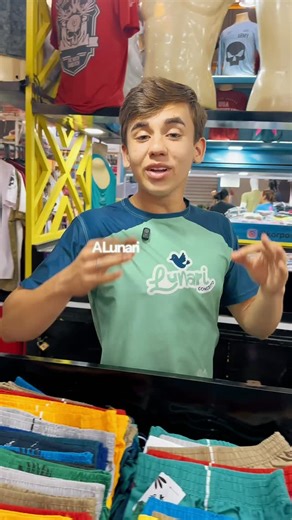 conceito Lunari | moda infanto-juvenil on Instagram: "—— Infantil masculino com preço que não trava o giro na revenda. Na Lunari você encontra: ✔️ Camisas a partir de R$10 ✔️ Conjuntos a partir de R$12 ✔️ Shorts tactel a partir de R$5 Do básico ao estiloso pro dia a dia 👕🩳 📦 Atacado mínimo 10 peças 📍 Moda Center Santa Cruz ➡️ Clique no botão da BIO e garanta seu pedido agora!"