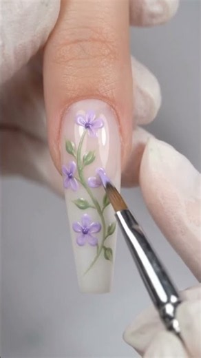 Lavender Wildflower Nails - Ongles aux fleurs sauvages et lavande #nailart