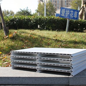 [Hot Item] Good Quality Vinyl PVC Fencing White Plastics Fence