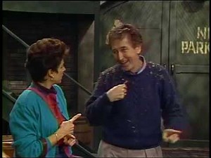 Sesame Street 2523: Bob Walks Barkley (1989)