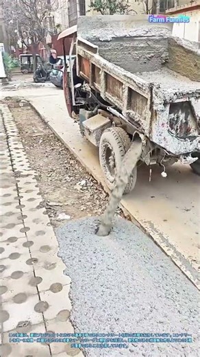 コンクリート打設：強固な基礎づくり