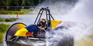 F1 drivers swamp race