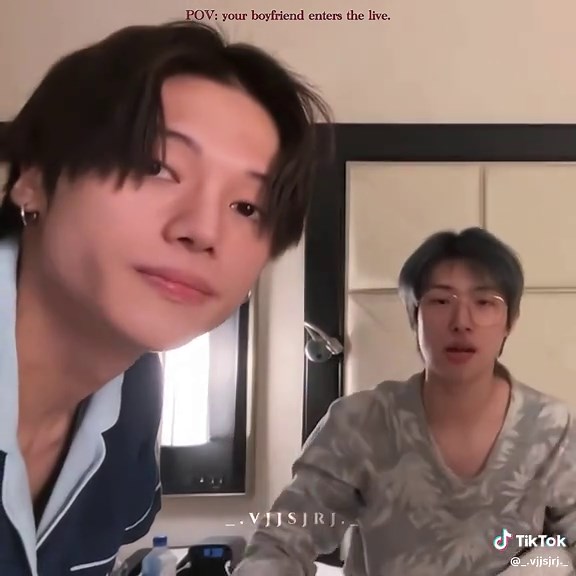 Everyone pray for a wsn live😭 ~ #ateez #atiny #woosan #wooyoung #san | Woosan