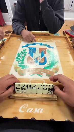 Capicua and Latin Dominos Game Experience