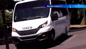 ¡Subite al Eurobus! En su versión 24 1, este vehículo cuenta con un motor Euro V de 4 cilindros e inyección Common Rail de tres litros biturbo de 170 CV. ¡No sólo hay potencia detrás de este gran IVECO BUS! Para asegurar mayor confort, dispone de una amplia baulera, tacógrafo de serie, cámara de retroceso, televisión satelital y preconexión para DVD, convirtiéndolo en el aliado ideal para servicios de tipo charters y traslados de corta distancia. ¡Asesorate en Iveco- Overbus S.A! #IVECOBUS #RedD