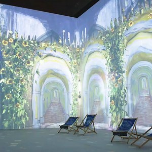 This immersive art exhibit has already taken Europe by storm, and it’s headed this way! 🎨⛈ 👉 bit.ly/VanGogh-NY | Secret NYC