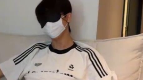 被强行TK挠痒挠到哭的帅哥~~