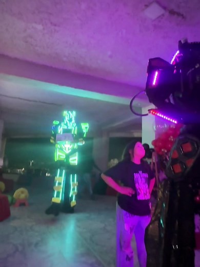 No se lo esperaba🙃#tiktok #viralvideos #fyp | robot