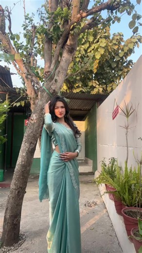 Height and the Perfect Fit: A Guide to Sarees 🩵