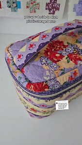 How perfect is this storage case! It fits this fabric collection perfectly and would be great for WIPs and such. Fabric: Vera's Garden by @calicopatchdesigns for @rileyblakedesigns Pattern: Box for Many Things by FlorDeCostura on etsy. I have adjusted the height of the box to get the perfect pattern repeat. #scrappypatchwork #quiltedbag #quiltingtips #quiltfabric #quiltstorage #traincase #ilovequilting #iloverileyblake #rileyblakedesigns #verasgarden #quiltproject #quiltingideas #quiltinspiratio