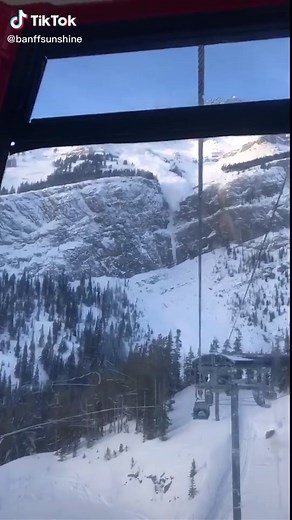 Massive Avalanche in Banff Caught on Camera