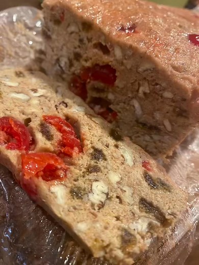 Icebox fruitcake— so good. Easy to make and delicious… it does need to sit in fridge at least a day before cutting. And keep in fridge to store. #fruitcake #holidaybaking #cake #recipe #easy | Candace Sullivan Beasley