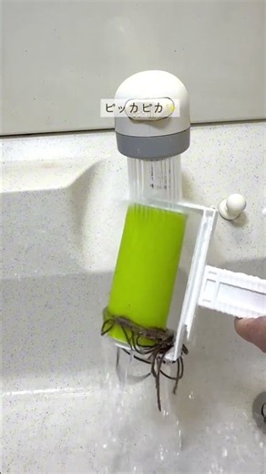 【ここ盲点だった】ドライヤー後の髪の毛、これなら一瞬！ダイソーの粘着ゲルクリーナー✨
