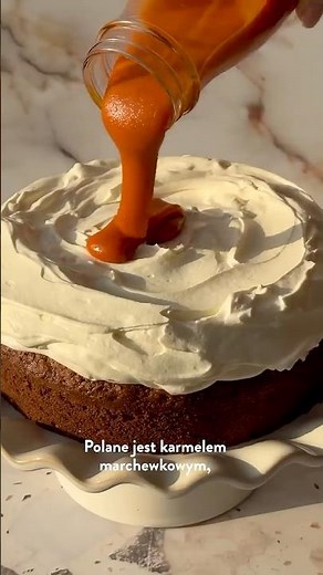 Carrot cake with carrot caramel - a recipe for the best cake for Christmas and beyond