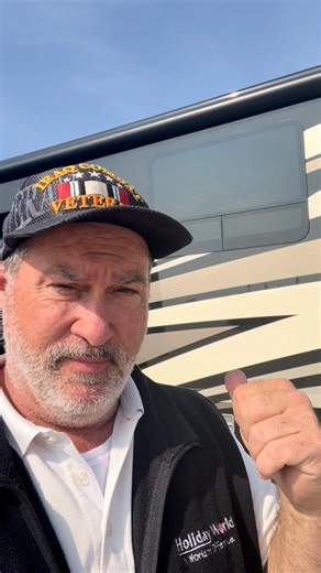 🚨 USED SALE! DON’T MISS OUT! 🚨 Used 2020 Newmar Ventana 4369 Sale Price $299,999. Call Now! Ask for a test Drive! 936-337-8900 📍Visit us today or view online https://www.hwhrv.com/product/used-2020-newmar-ventana-4369-3283116-10 Stock# 36110 #holidayworldrv #holidayworldofwillis #newmarrv #usednewmarventana #classadieselmotorhome #homeonwheels | Holiday World RV