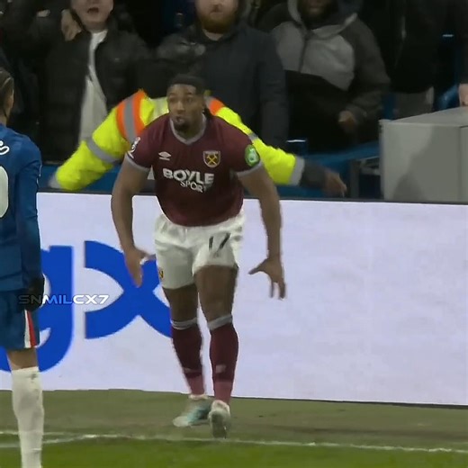 Adama Traore☠️ Subscribe❤️#shorts #football #ronaldo #viral #trending