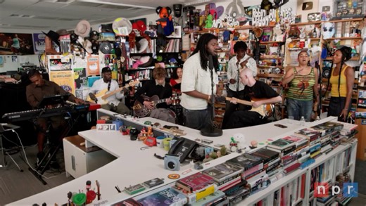 NPR:MIKE做客小桌音乐会 "Tiny Desk Concert"