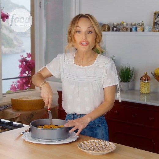 Inspired by the Dubai chocolate & pistachio combo? Giada’s Chocolate-Pistachio Fudge Tart is as trendy as it is delicious 🍫🌰 #GiadaInItaly | Food Network UK