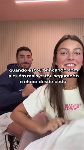 Antonella Braga: Brincando e Chorando com Dindo