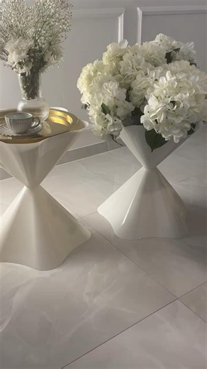 DIY Floral Display Home Decor | DIY End Table