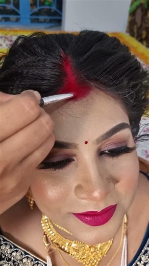 #eyemakeup #eyemakeuptutorial #shortvideo #bengali #bride #viral #bridelmakup #makeup #shorts