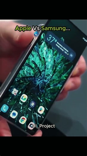 Is Apple Or Samsung Better??? #apple #samsung #phone #viralshorts #newyork #troll#fyp #usa #troll