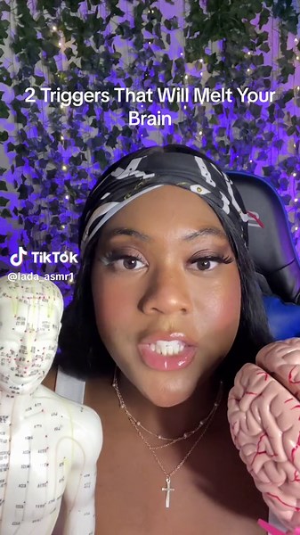 Be honest did i give you tingles? I know i did 😂😂#asmrsounds #asmrvideo #asmrtiktoks #asmr #acupuncturedoll #acupuncture #tingles