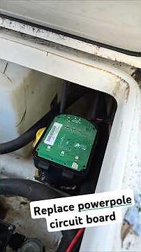 easily replace powerpole circuit board