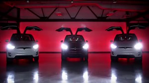 Tesla's latest update lets Model X transform into festive light show and "drive" on Mars