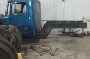 Cool Build Video: How To Turn A 1984 Peterbilt 359 Into A Rat Rod - Large Scale Hot Rodding! - BangShift.com