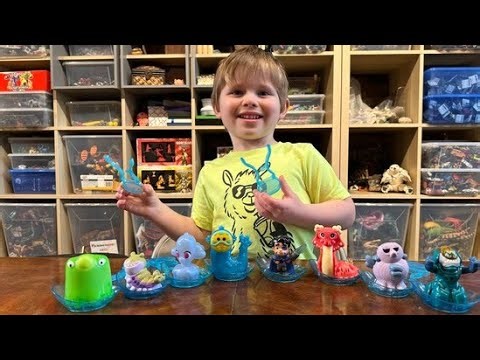 Unboxing: Elio, Disney Pixar's New Alien Spaceship Movie McDonald's Happy Meal Toys