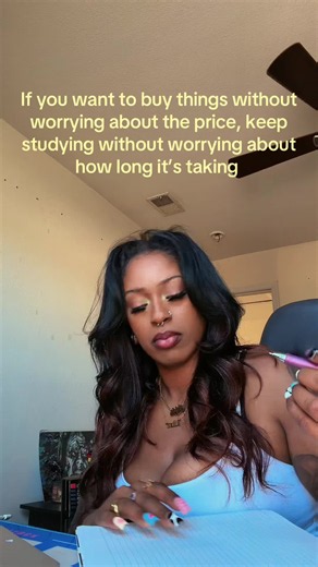 The finish line is right there!! Don’t give up & never settle! No matter how long it takes #studymotivation #academicweapon #studystudy #studytok