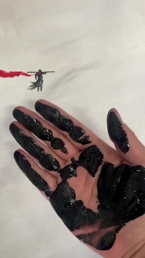 Artistic Impressions of Hand Movements and Textures