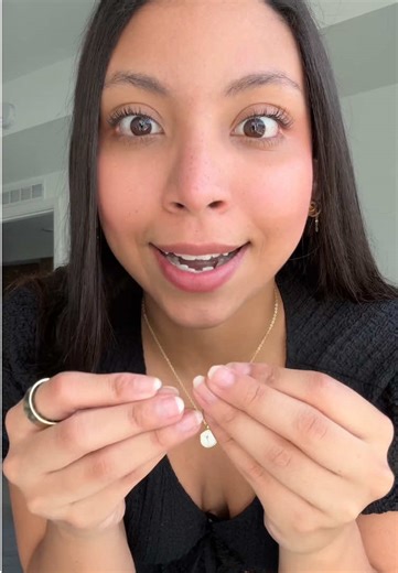 Glow up del cortisol alto con magnesio? Yesss pls✨✨ #greenish #calm #cortisol #magnesium #magnesiumbenefits This video is based on my personal experience. Not a medical advice. Results may vary. Productos disponibles únicamente en Estados Unidos