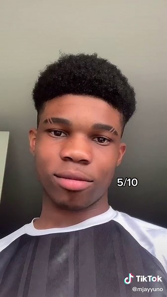 Choosing the Best Eyebrow Cut for Men: Ratings & Styles