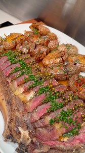 Home Cooking Sessions: Steak with peppercorn sauce and crispy smashed potatoes. Full recipe is now up on Substack, link in bio! In this article I’ll take you through this recipe from start to finish. Everything from prepping the beef to get that perfect sear, through to the perfectly balanced sauce and those wonderful crispy smashed potatoes. Simple, elegant, refined. Lots of little nuggets of technique in here to help you along the way. For new recipes like this every week, head to the link in 