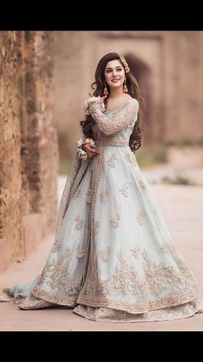 Elegant Engagement Dress Ideas for Modern Brides