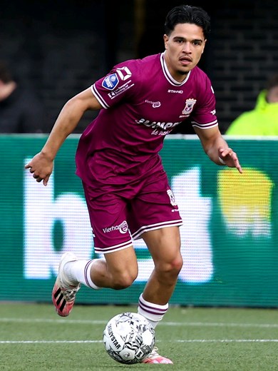 Ragnar vs Antony: Epic Football Skills Showdown